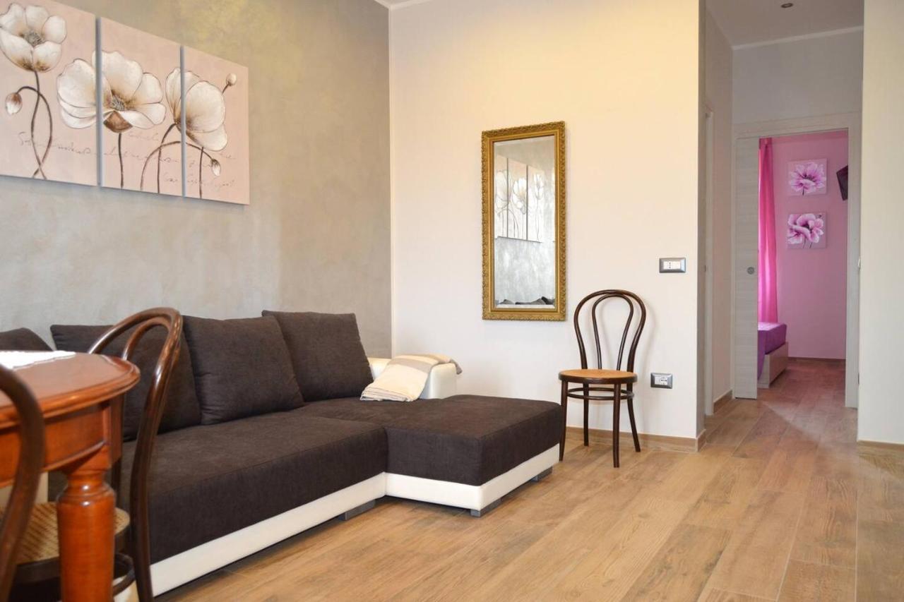 Le Scalette Bed & Breakfast La Maddalena  Bagian luar foto