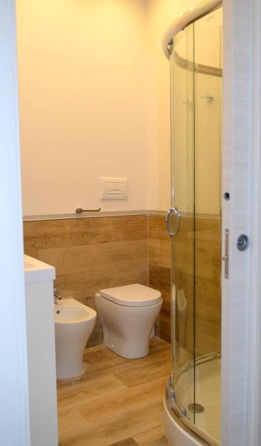 Le Scalette Bed & Breakfast La Maddalena  Bagian luar foto